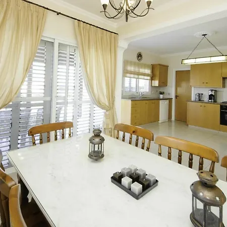 Villa Oceanview Luxury 116 *
