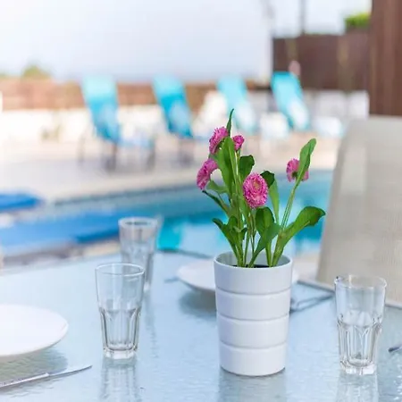 Oceanview Luxury 116