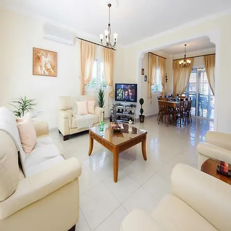 Villa Oceanview Luxury 116 *